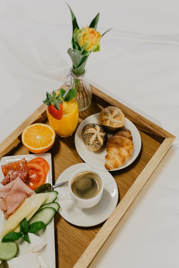 Molto Bene Hotel & Restaurant Skorcz Luaran gambar