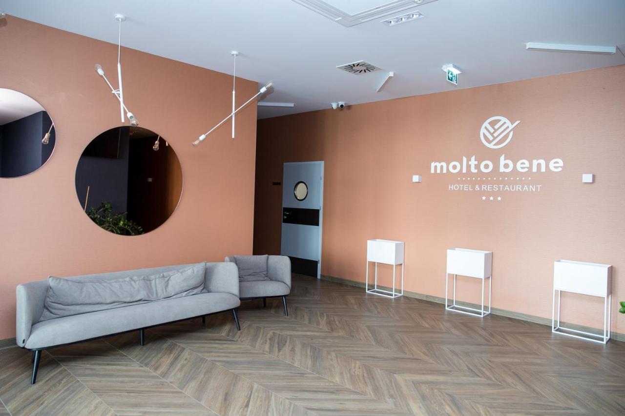 Molto Bene Hotel & Restaurant Skorcz Luaran gambar