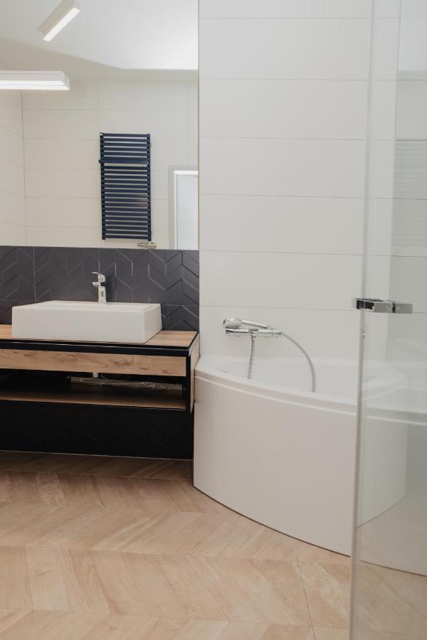 Molto Bene Hotel & Restaurant Skorcz Luaran gambar